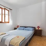 House 975 Fažana